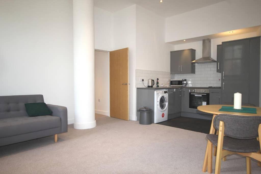 Smart Living Apartments Bradford  Luaran gambar