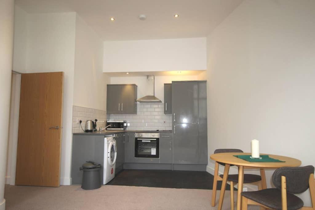 Smart Living Apartments Bradford  Luaran gambar
